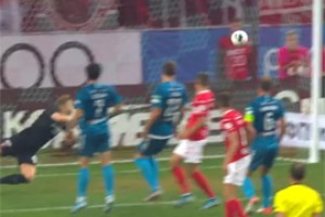 В лидеры протиснулись трое