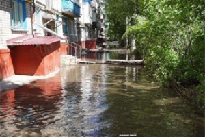 Ликвидируют аварию с водоснабжением на Дачной в Вурнарах
