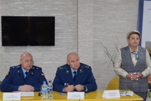 Виновников пожара в седьмой школе Чебоксар отыщут