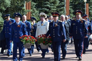 СКР и надзор Чувашии почтили День Победы