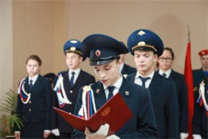 Конкурентные атаки торят кадету академию