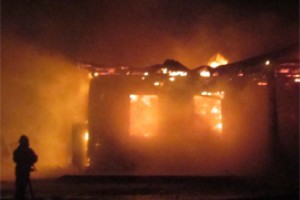 В Шадрихе разбираются с тремя погибшими в пожаре