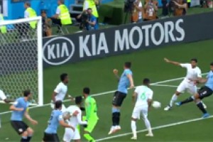 Суарес отправил Уругвай в игры на вылет