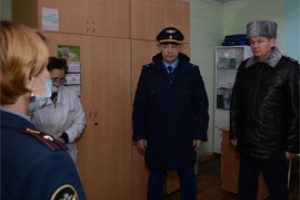 Прокуроры Чувашии хранят детей от никотина и долгов