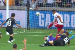 Для матчей с чемпионами Краснодару предписали учится