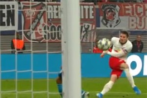 Лейпциг nein sitzen - поэтому Питеру больше забитцер