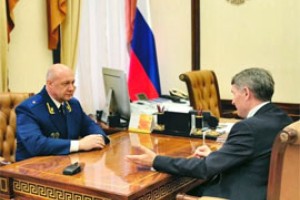 ЧЭСК заставили убрать потоп в новочебоксарском МКД