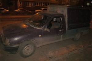 Патрульные взяли 2 воров из чебоксарских авто