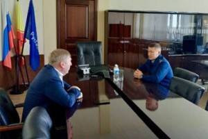 Эдуард Гиматов заслушал Чебоксарскую ГЭС