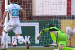 Пауревич и Дзюба оставили Зенит лидером