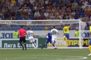 Трио победителей на старте забило по голу