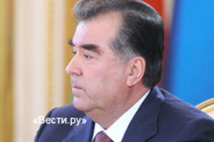 Эмомали предложил Олланду общую борьбу