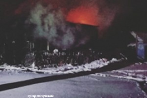 В пожаре Нижние Панклеи возник неизвестный