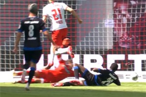 Команда Забитцера потеряла с аутсайдером