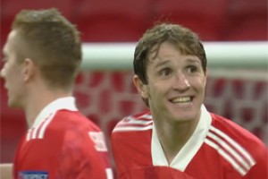 Все отобразила и тренеров и игроков пантомима