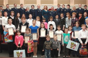 СКР огласил победителей и наградил их