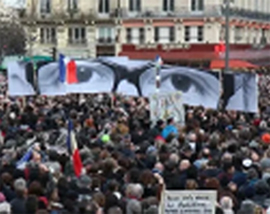 Akcii protesta protiv terakta v redakcii Charlie Hebdo3