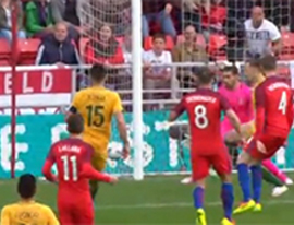 Anglichane po tovarishcheski byut Avstraliyu1