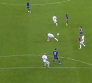 Naboa bjet i zabivaet anderlehtu