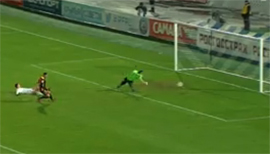 Futbol championat rossii ural sravnivajet schet dva dva zabivaja samarskim krilischkam posle udara chanturia