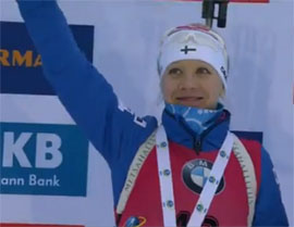 Biatlonnij bolid Kaisi Mjakjarjainen v Rupoldinge bil nedosjagaem