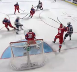 Molodegnaja sbornaja Rossii na molodegnom chempionate mira sigrala so sbornoj SSCHA v polufinale match pregdevremennoj radosti i amerikanzi po bullitam vischli v final4