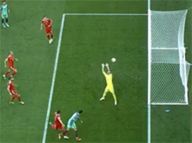 V futbole ni ryba ni mjaso Portugalija pobednaja akula2