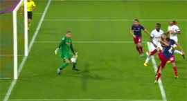 Bernskaja Jang Bojz poka pogodit