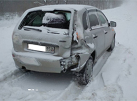 Zimnee proisshestvie na doroge