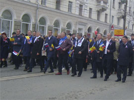 V diametralnoj obshchnosti cheboksarskogo Pervomaya oboznachilis Strelki9