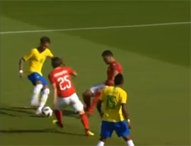 Gruznovatye brazilcy zagruzili avstrijcam5