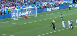 Messi ne zabil islandcam s penalti