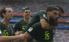 Pretendovavshie na pobedu avstralijcy ostanovilis na nichej