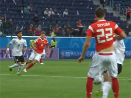 Rossiyan vyvodit na kvitok portugalcam7