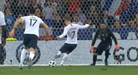 Skorostnaya francuzskaya mashinka podmyala italyancev v Nicce5