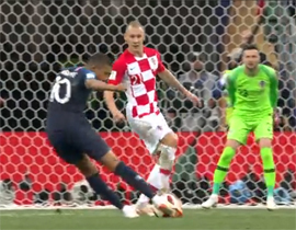 Franciya vyigrala u Horvatii final chempionata mira 2018 po futbolu19