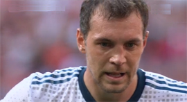 Vtoroj chetvertfinalnyj dueht voznik iz vratarskogo otrazheniya14