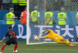 Vtoroj chetvertfinalnyj dueht voznik iz vratarskogo otrazheniya47