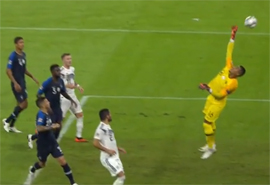 Iz vyyasnenij ehksa i dejstvuyushchego vyshlo po balu11