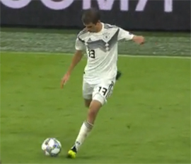 Iz vyyasnenij ehksa i dejstvuyushchego vyshlo po balu16