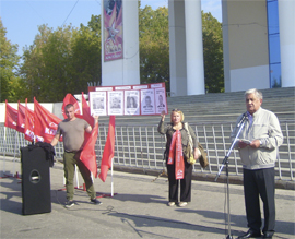 Na mitingah ne drobili zamenu lidera frakcii1