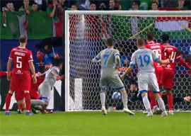 Loko predstal chempionom lish po otdache svoih pasov SHalke1