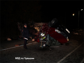 Nastupivshij den vnosit yasnost v tragediyu s gibelyu 11 chelovek v DTP u Bolshih Karachur2