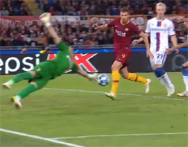 Roma prepodala armejcam trekhgolevoj kurs po nedostatku opyta i masterstva6