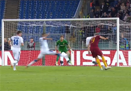 Roma prepodala armejcam trekhgolevoj kurs po nedostatku opyta i masterstva8