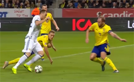 Bez pontov shvedy otobrali putevku v ehlitnyj divizion6