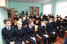 SU SKR po CHuvashii prodemonstrirovalo kadetam vysokotekhnologichnuyu tekhniku1