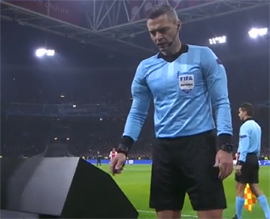 V Amsterdame sluchilsya Realnyj slom9