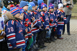 V Sankt Peterburge startoval devyatyj hokkejnyj detsko yunosheskij turnir na Kubok SK RF6