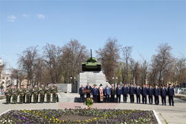 Orel prinyal Dorogu Pamyati5